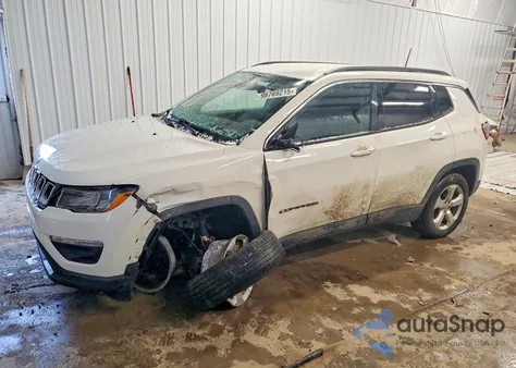 2018 Jeep Compass Latitude from USA, damaged, VIN 3C4NJDBB5JT178712
